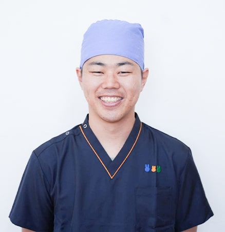 インプラント、審美担当医　谷口