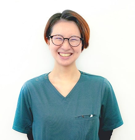 歯科医師 高柳（英語対応可能）